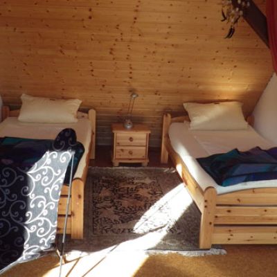 zimmer1203.jpg